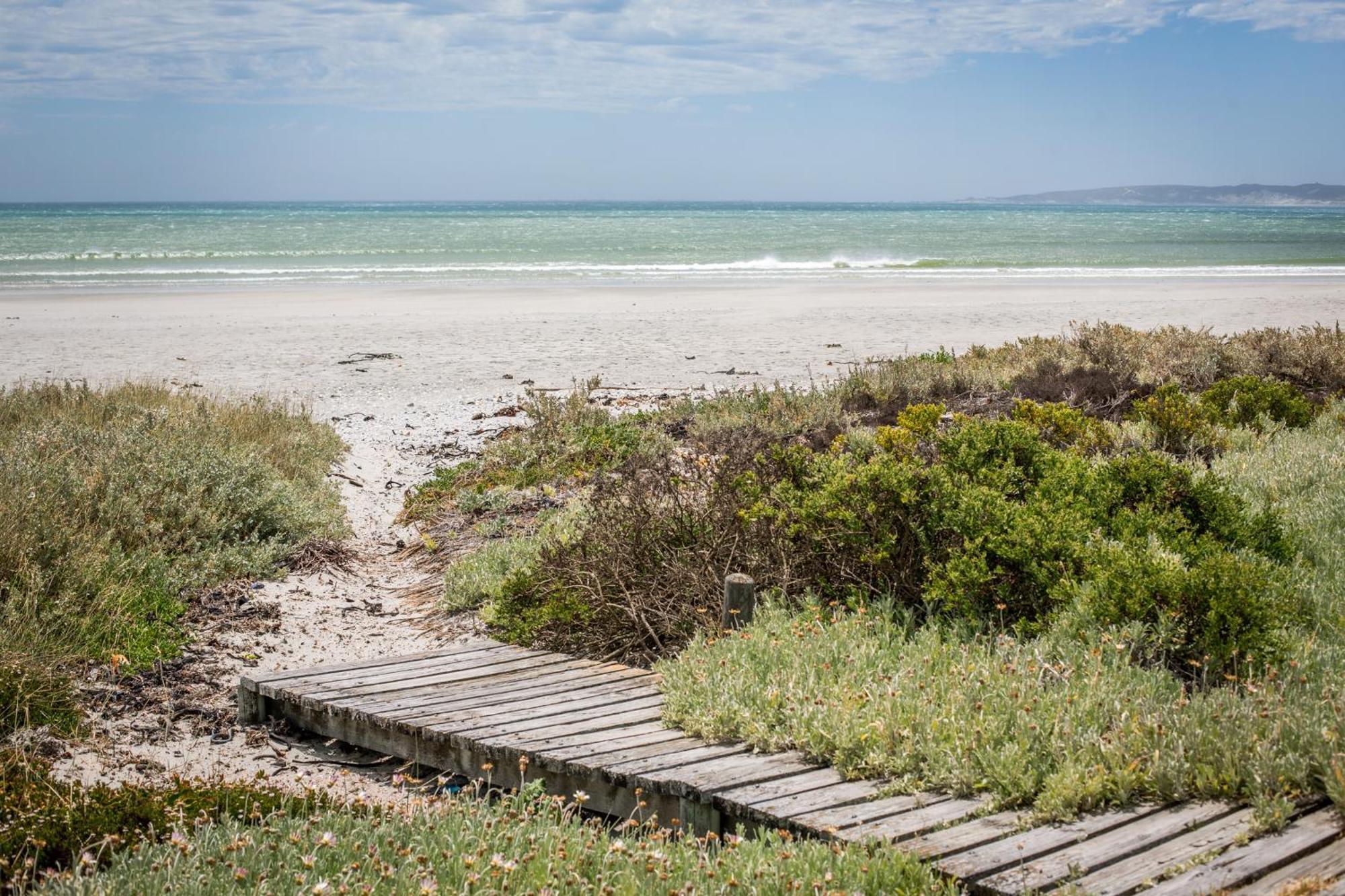Die Pomphuisie Paternoster Bagian luar foto