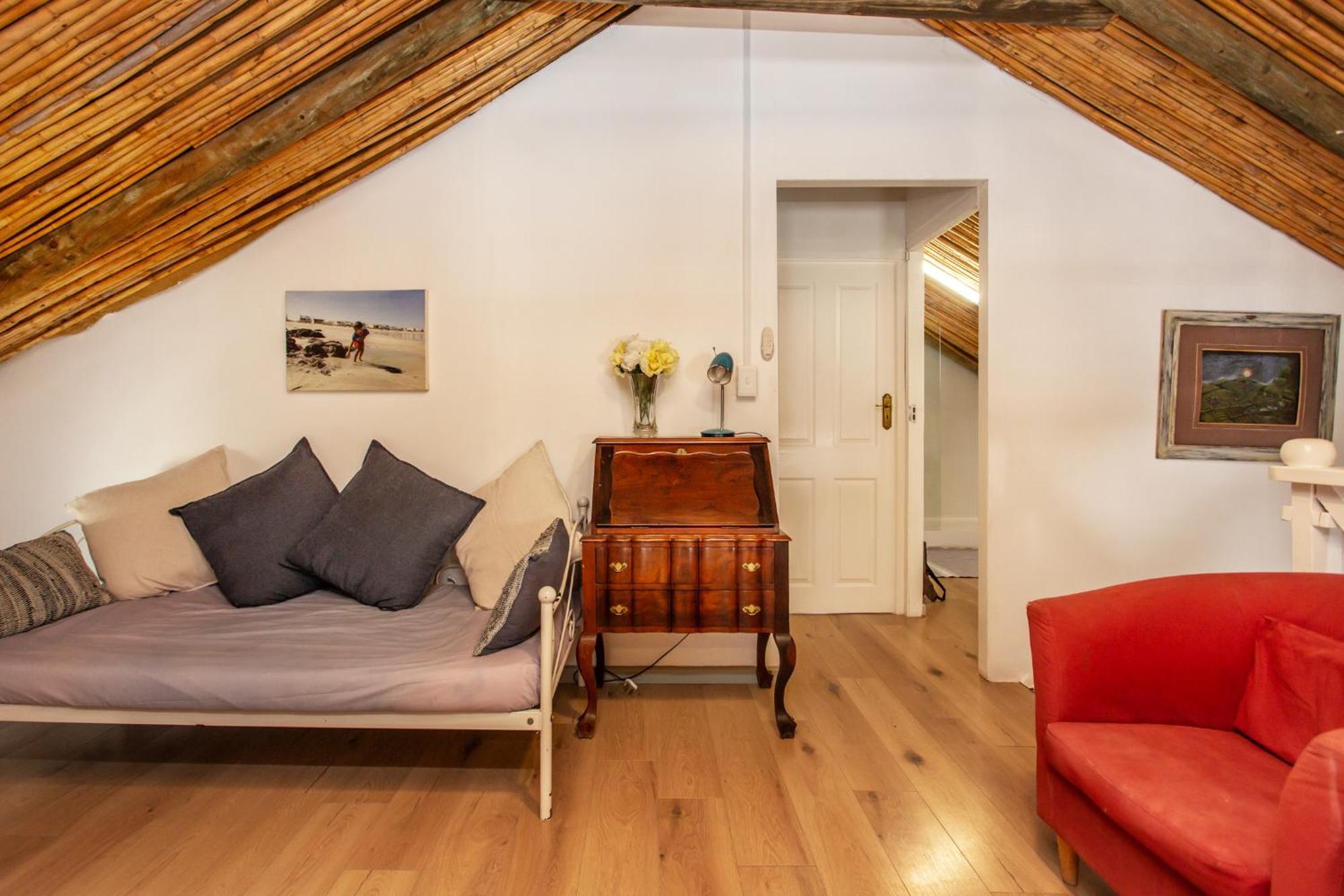 Die Pomphuisie Paternoster Bagian luar foto